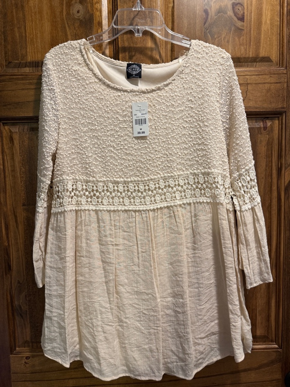 Crochet Yoke Scoop-Neck Tunic in Cream - Picture 4 of 9